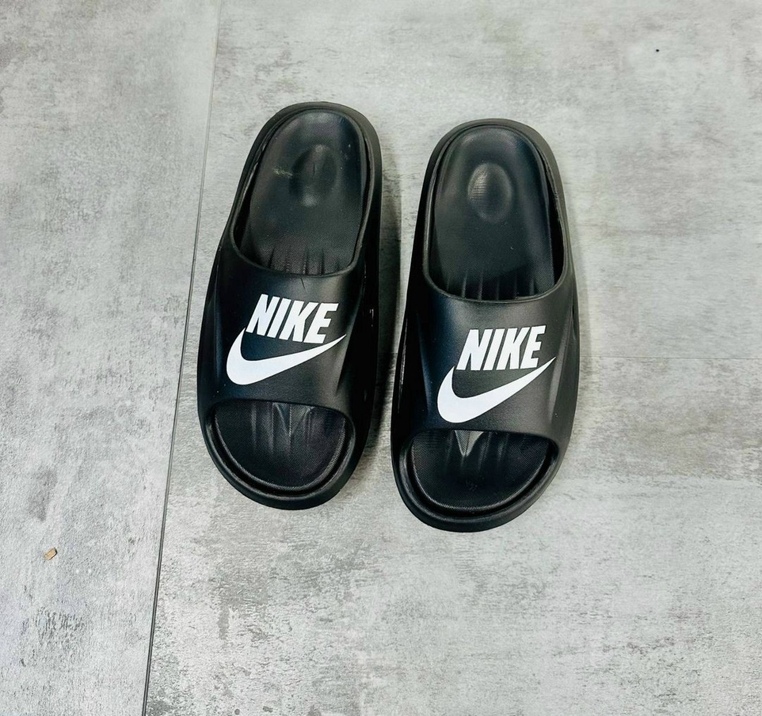 шлепанцы nike мужские сланцы тапочки,шлепанцы,шлепанцы nike,шлепанцы мужские,шлепки мужские
