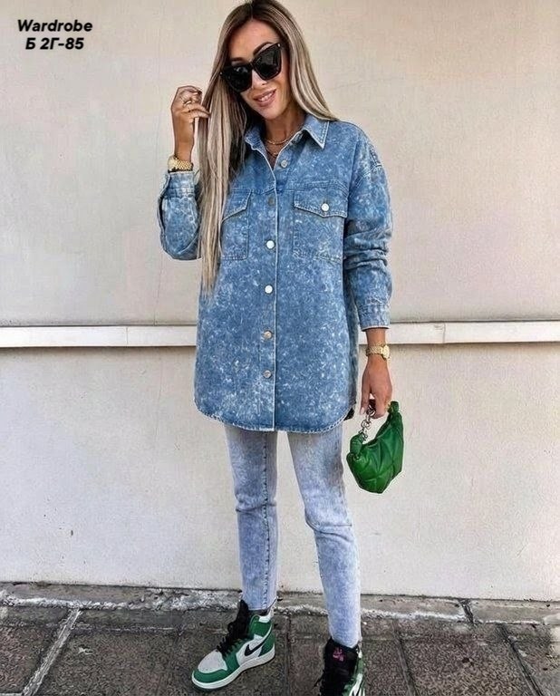 куртка свободного кроя,повседневная куртка,куртка стильная,куртка женская демисезонная стильная,женская вельветовая рубашка бордовая