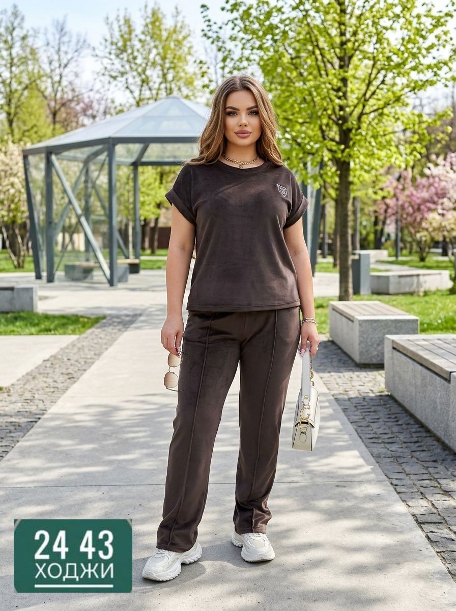 костюм женский,трикотажные костюмы,костюм с брюками,женские спортивные костюмы,брючный костюм женский