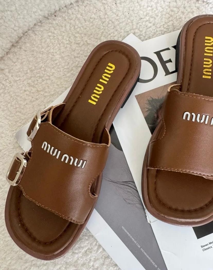 брендовые шлепанцы,шлепанцы женские,шлепки с ремешками,шлепанцы miu miu,сандали