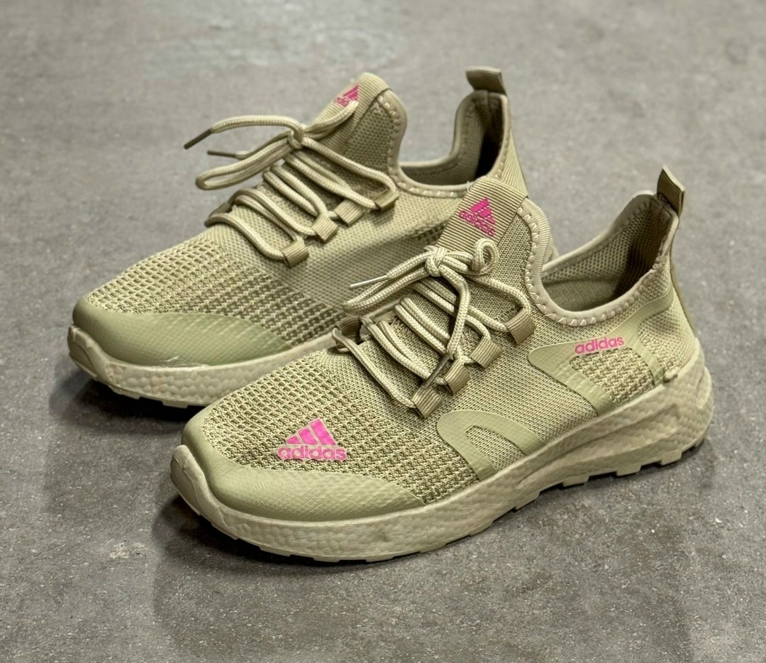 ,кроссовки,кроссовки adidas,спортивная ,кроссовок адидас оливковый