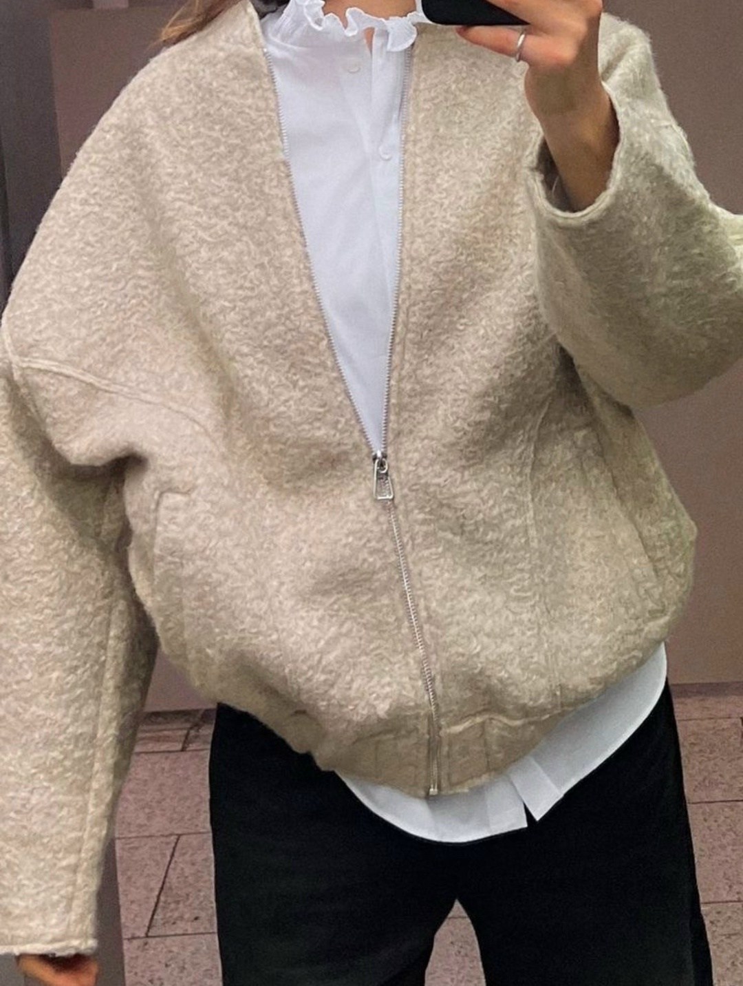 куртка бомбер,бежевый бомбер,куртка,куртка женская,бежевая куртка