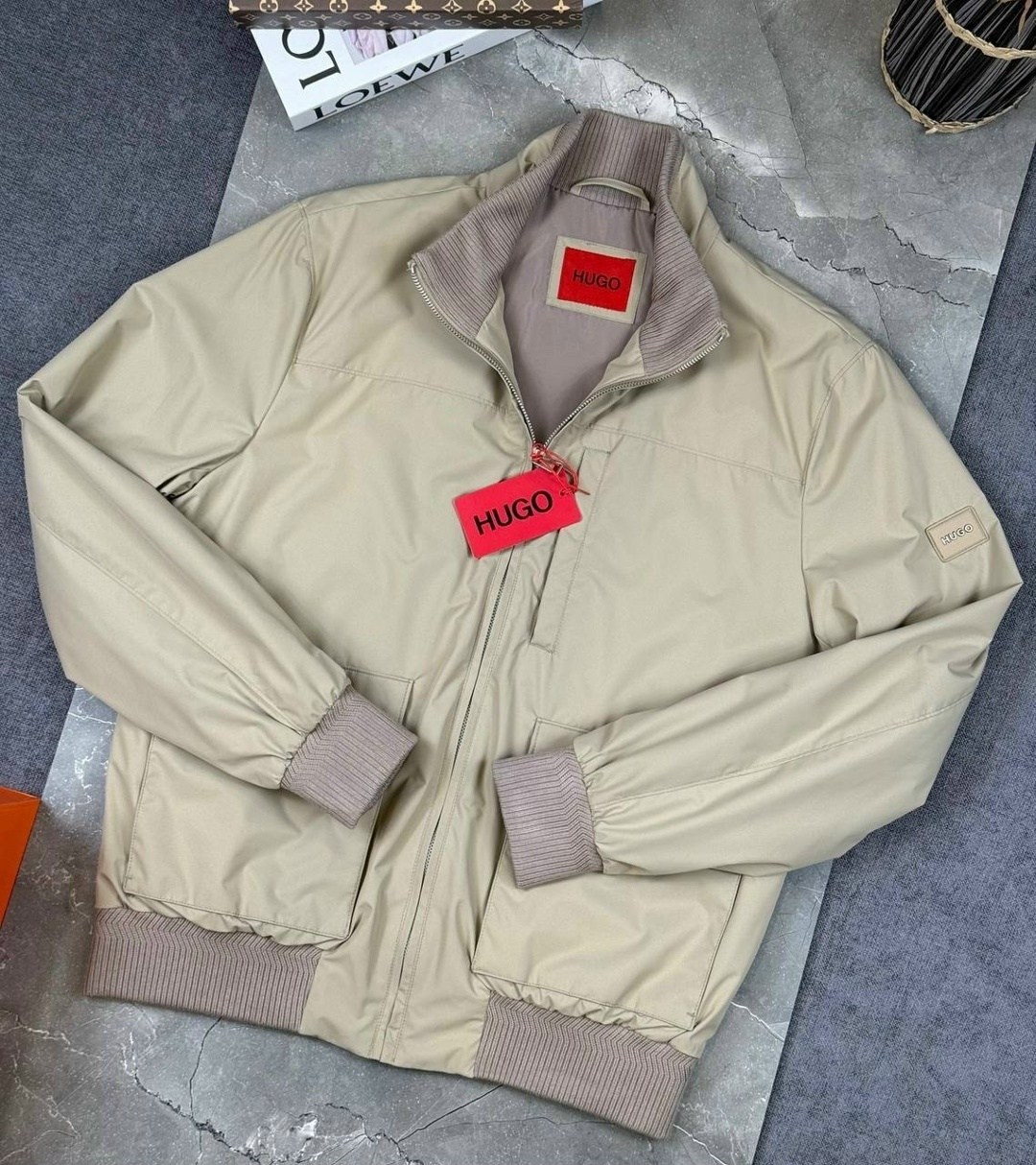 куртка,куртка бомбер,повседневная куртка,легкая куртка,бежевый бомбер