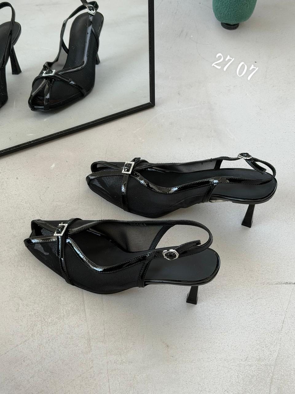 ,yves saint laurent туфли,босоножки с ремешками,женские босоножки,туфли saint laurent