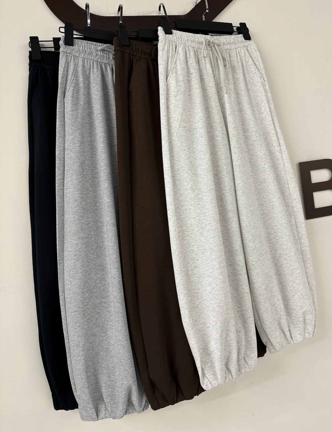 спортивные штаны повседневные,повседневные штаны,брюки свободные,широкие штаны,спортивные брюки