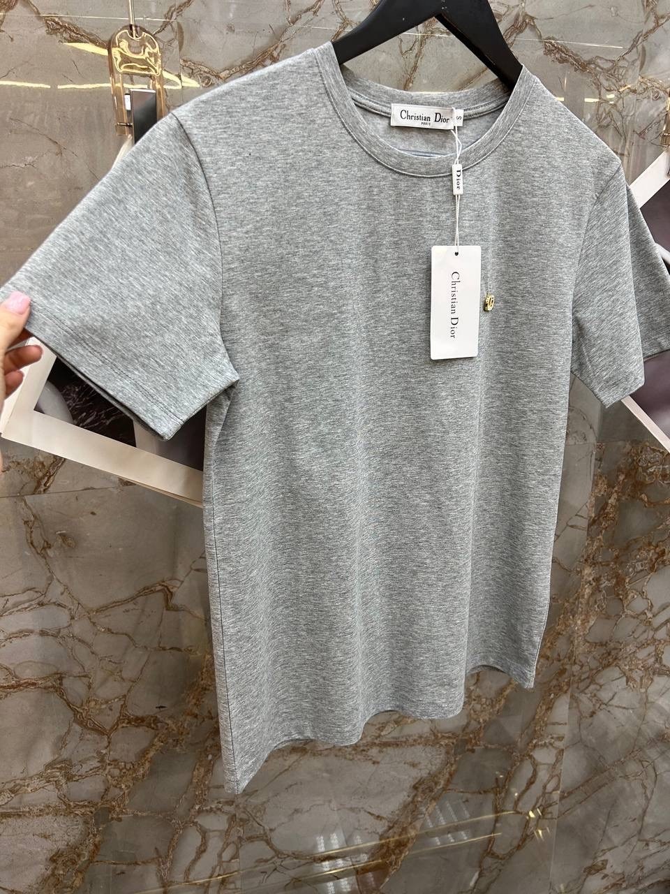 футболка dior,футболки модные,стиль футболка,мужская футболка