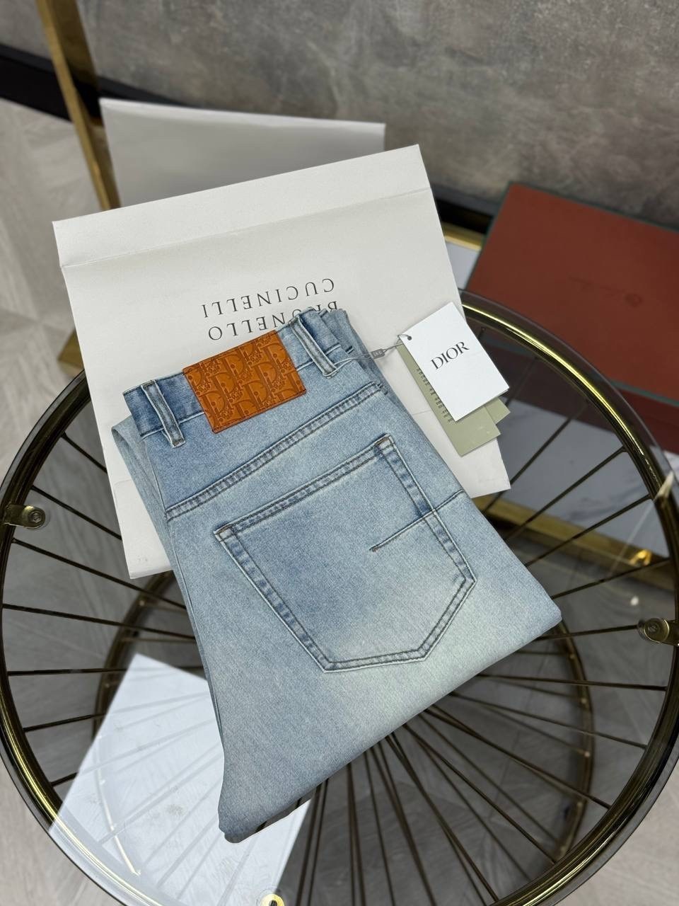 стильные джинсы,джинсы мужские,джинсы брендовые,джинсы модные,джинсы для мужчин