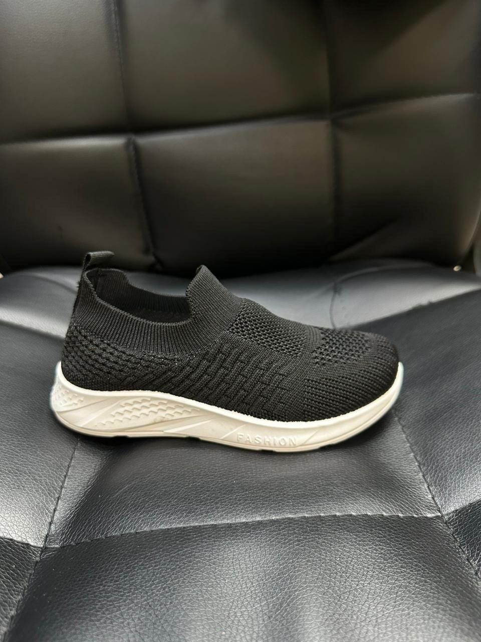 ,детские кроссовки,кроссовки женскиe,кроссовка детская,слипоны женские