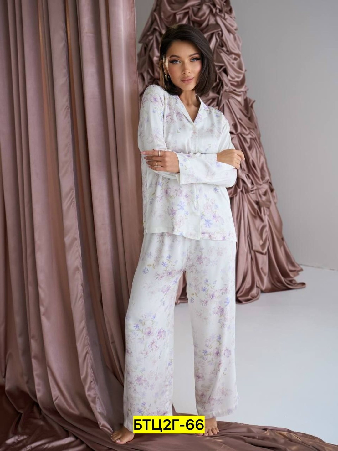 пижама женская комплект,женская пижама,пижама женская шелковая,пижама шелковая,женская пижама с брюками