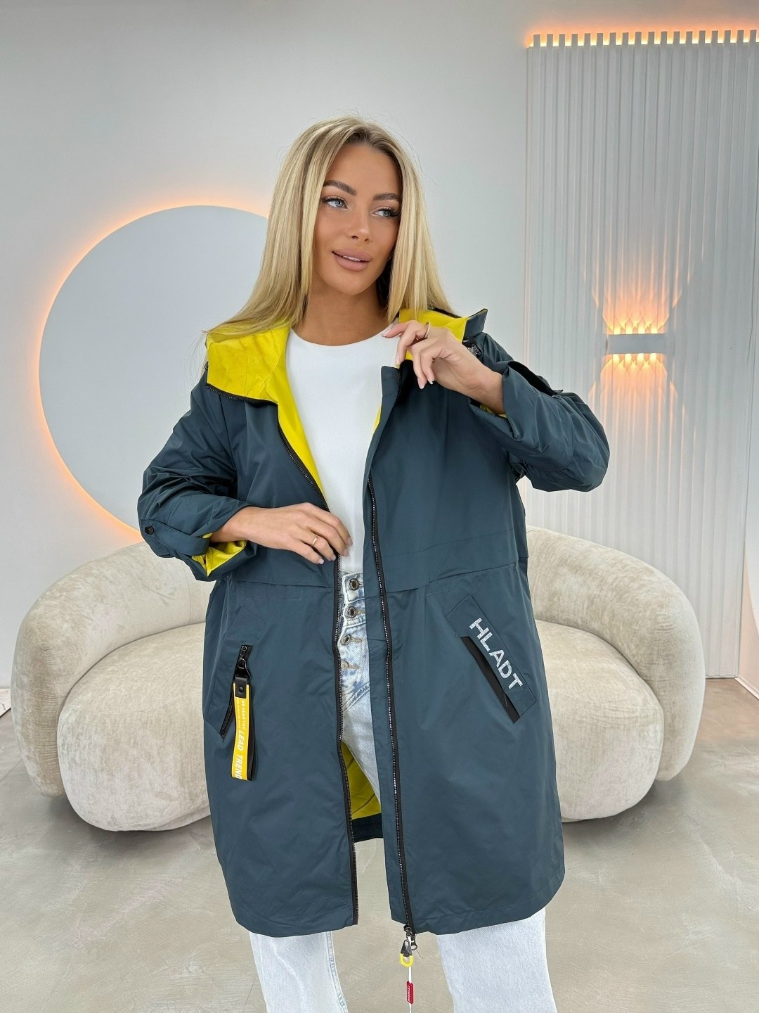 демисезонная куртка,женская куртка,ветровка женская,удлиненная куртка,демисезонная куртка женская