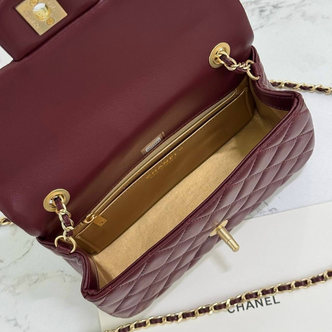 chanel сумка на плечо,сумка женская chanel,сумка через плечо chanel,chanel сумка,chanel сумка на плечо кросс-боди