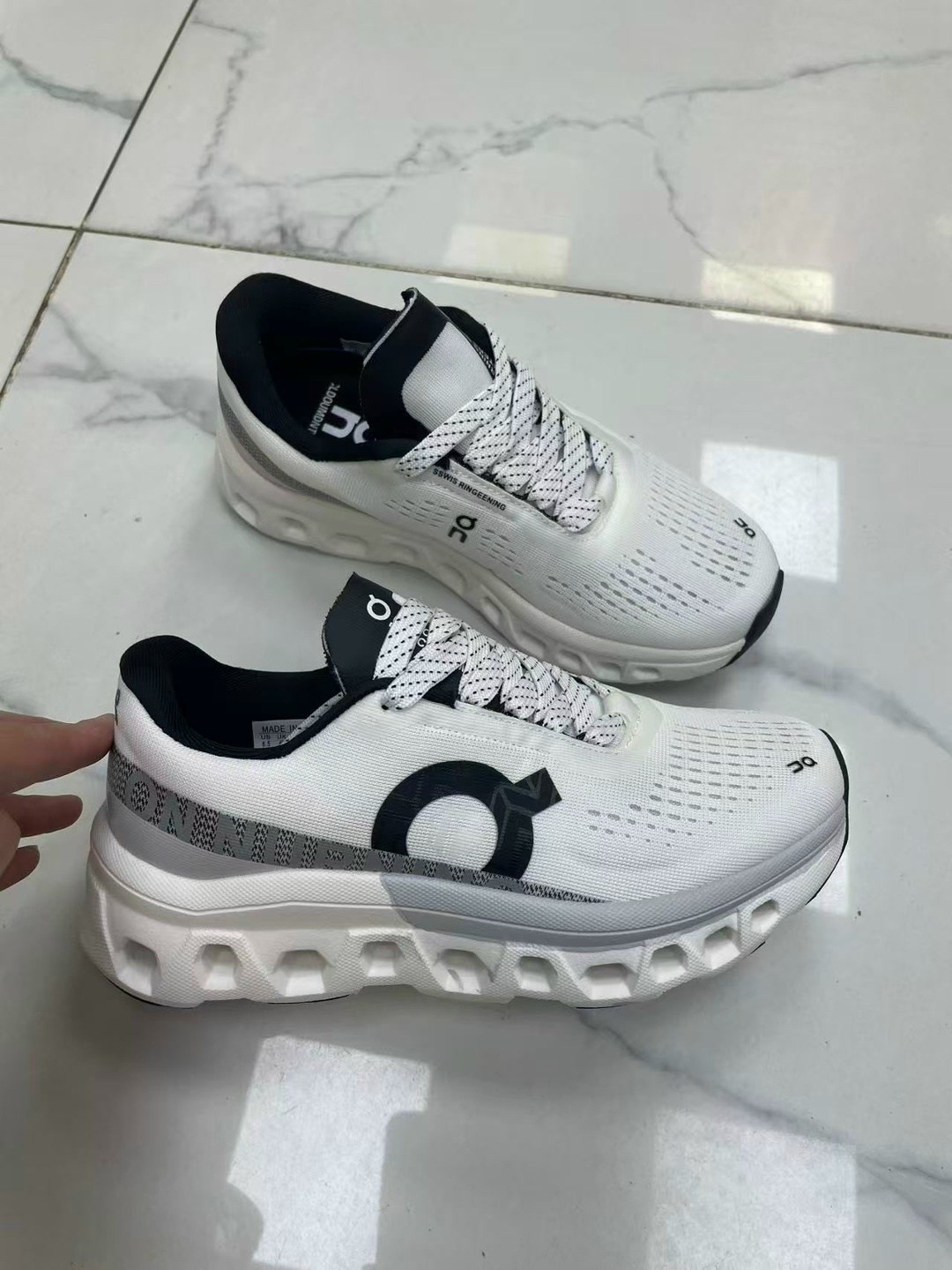 кроссовки,дышащие кроссовки,кроссовки брендовые,мужские кроссовки,кроссовки мужские женские