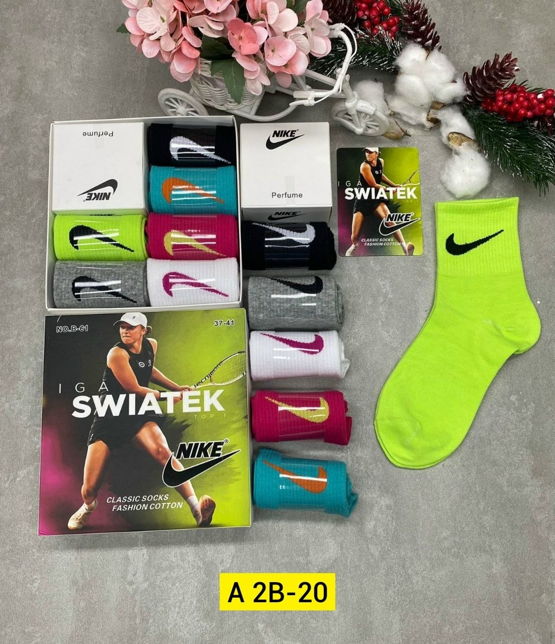носки nike разноцветные подарочный набор с духами,носки спортивные женские,комплект носки женские,носки женские спортивные nike,носки спортивные