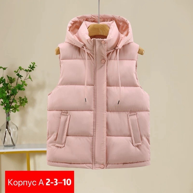 жилетка женская,женский жилет с капюшоном,теплый жилет,жилет с капюшоном,жилет женский