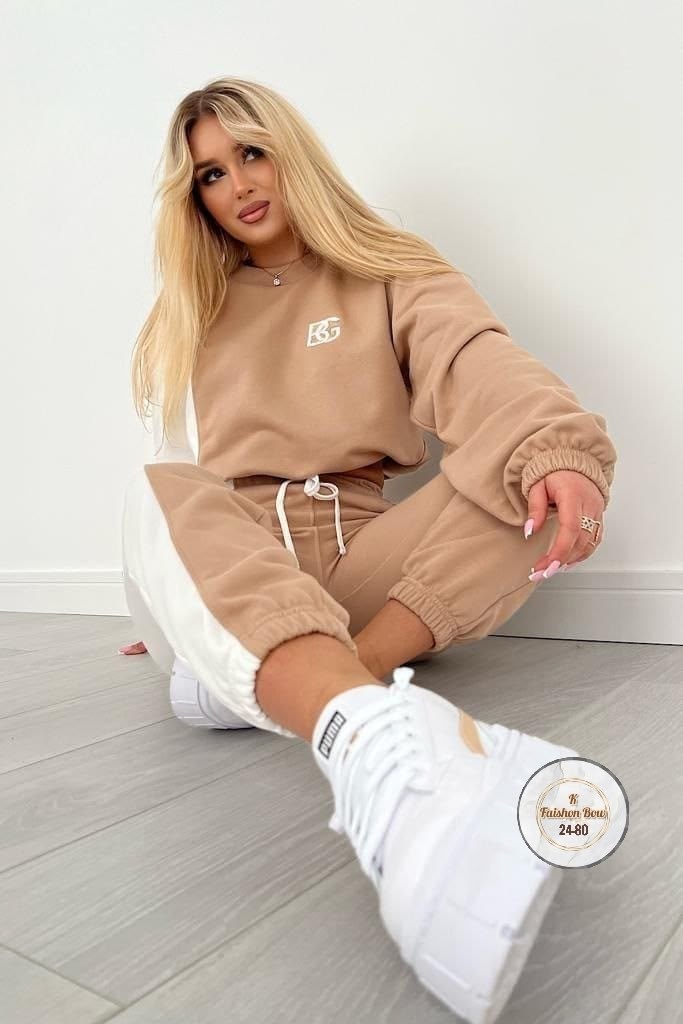 ,женские спортивные костюмы,оранжевый костюм женский,спортивные костюм,оранжевый спортивный костюм