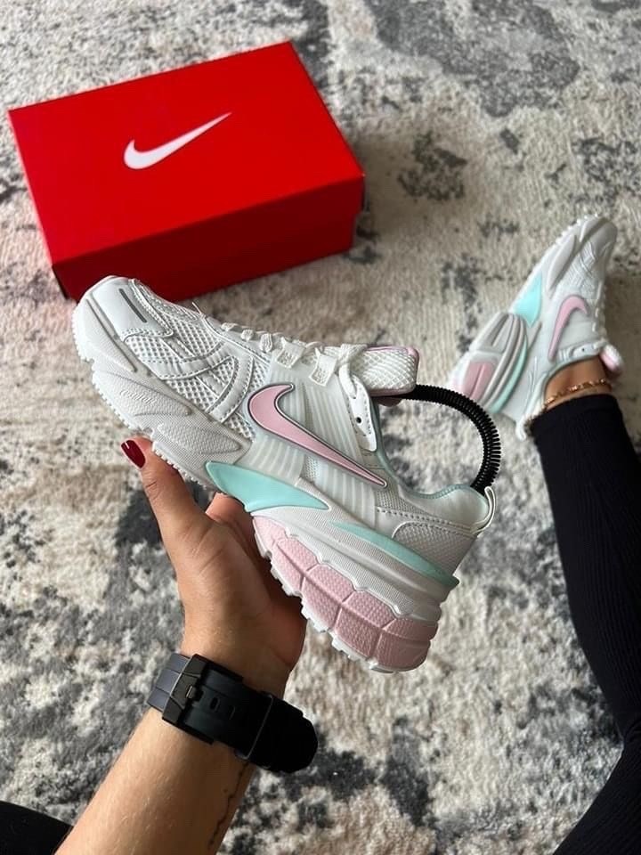 кроссовки женские nike,найки кроссовки женские,кроссовки,кроссовки nike,женские кроссовки