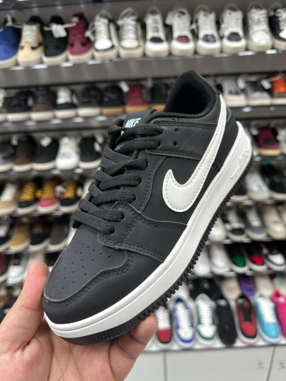 кроссовки,,женская ,женские кроссовки,кроссовки бордо