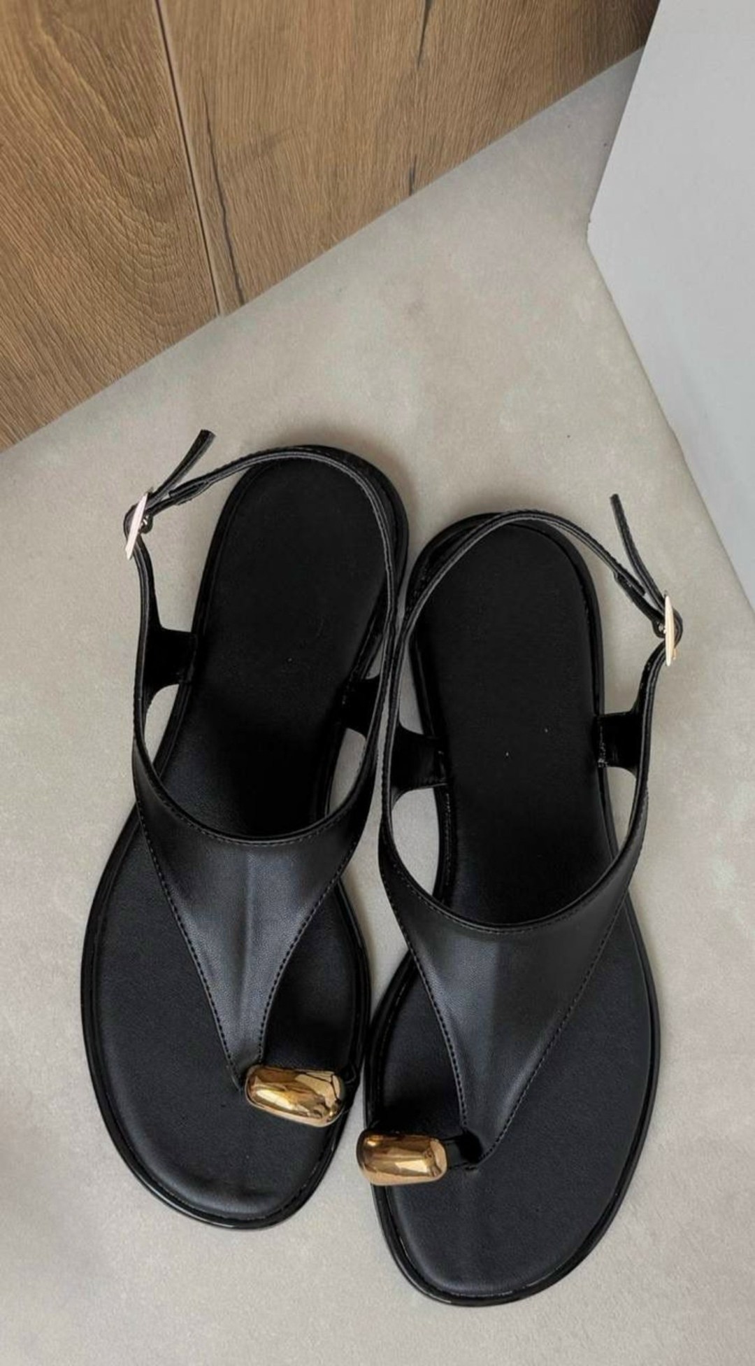 ,модные сандалии,коричневые босоножки,греческие босоножки,замшевые босоножки