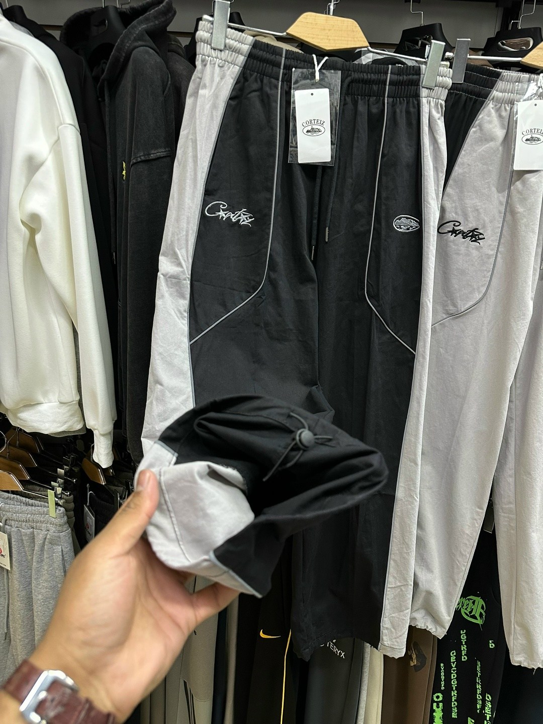 брюки спортивные,спортивные штаны,брюки штаны,повседневные спортивные брюки,брюки мужские модные