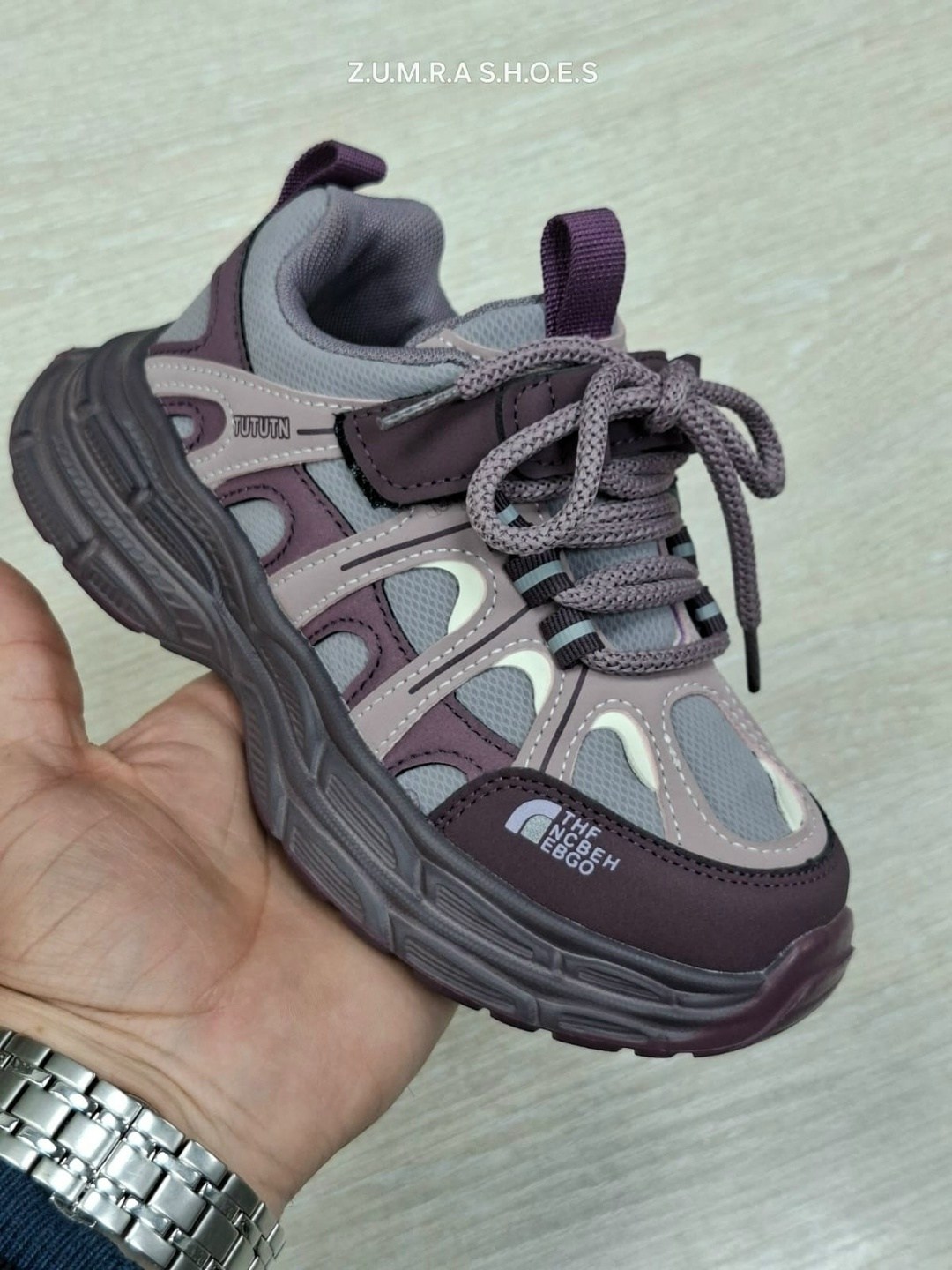 кроссовки,детские кроссовки,кроссовка детская,повседневные кроссовки,кроссовки подростковые