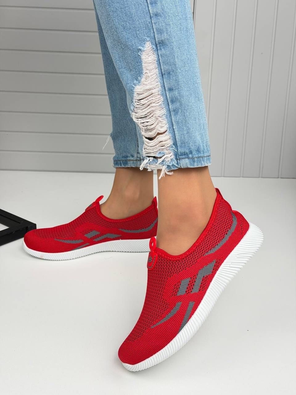 ,женские кроссовки,слипоны женские,кроссовки текстиль,кроссовки женские летние