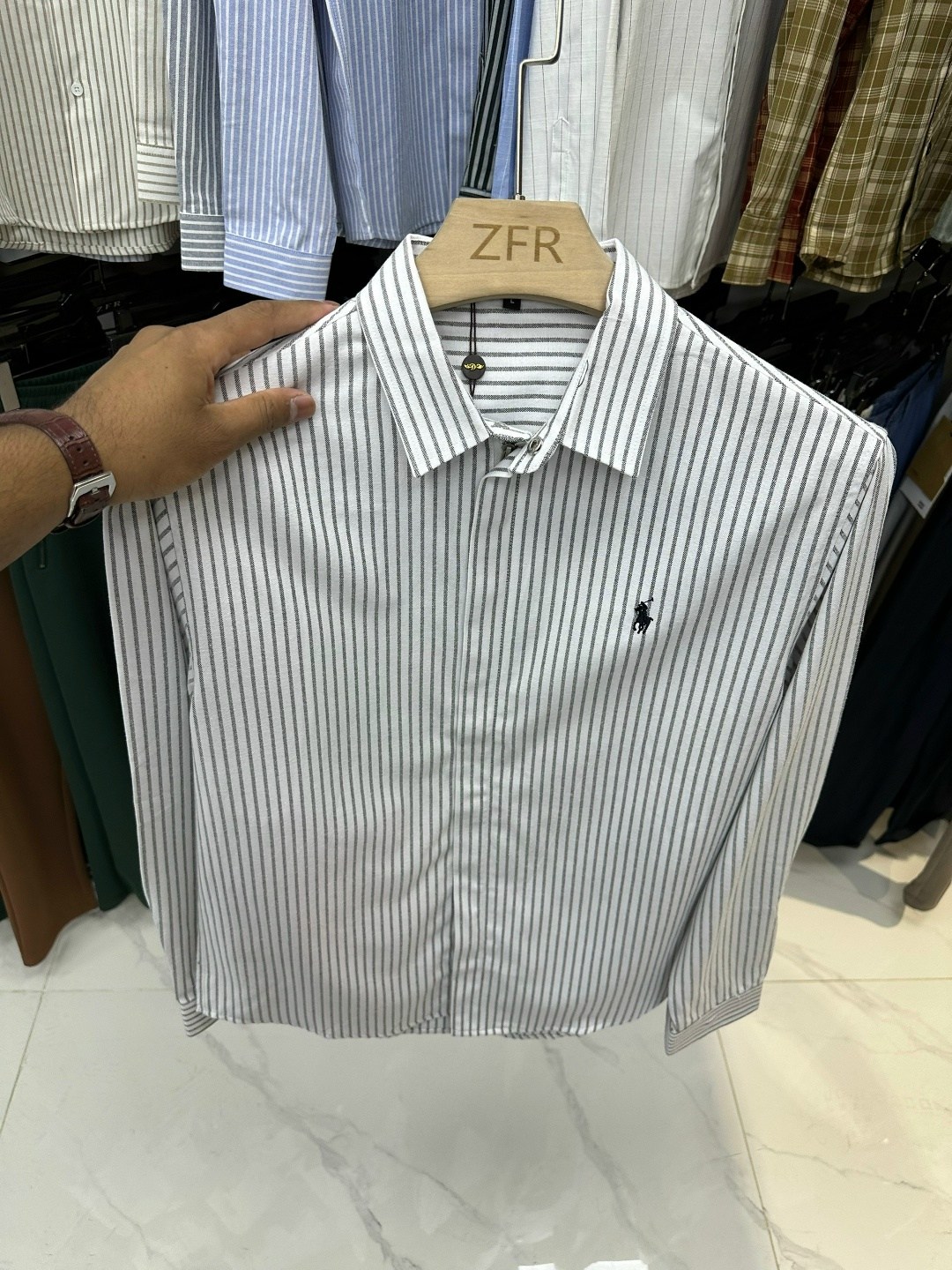 рубашка мужская,рубашка,рубашка стильная,мужская рубашка с длинными рукавами,белая мужская рубашка