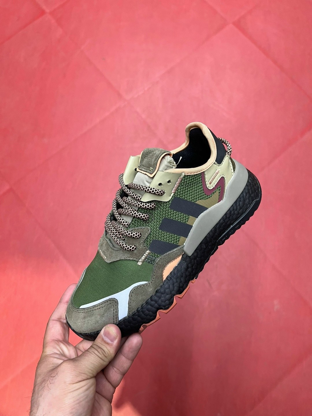 адидас найт джогер кроссовки,кроссовки adidas nite jogger,кроссовки adidas,мужские кроссовки adidas nite jogger,кроссовки