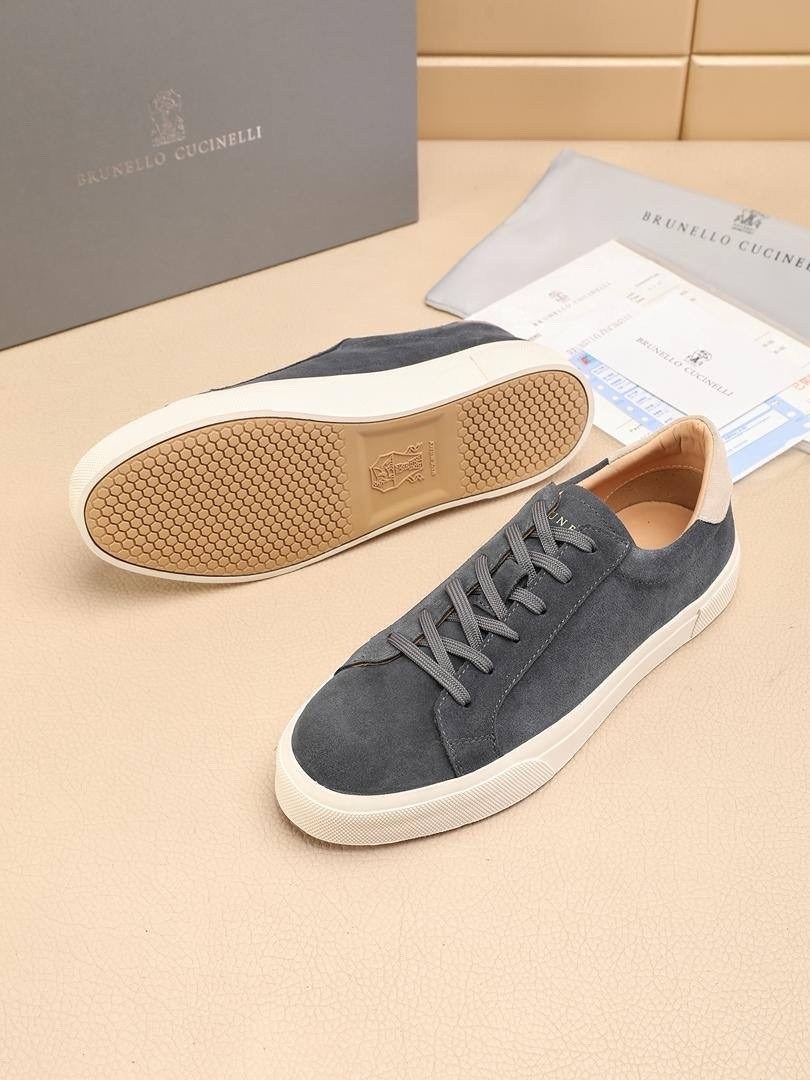 замшевые кроссовки brunello cucinelli,замшевые кеды brunello cucinelli,brunello cucinelli мужские замшевые кеды,кроссовки brunello cucinelli,мужские кеды brunello cucinelli серые замшевые с белой подо