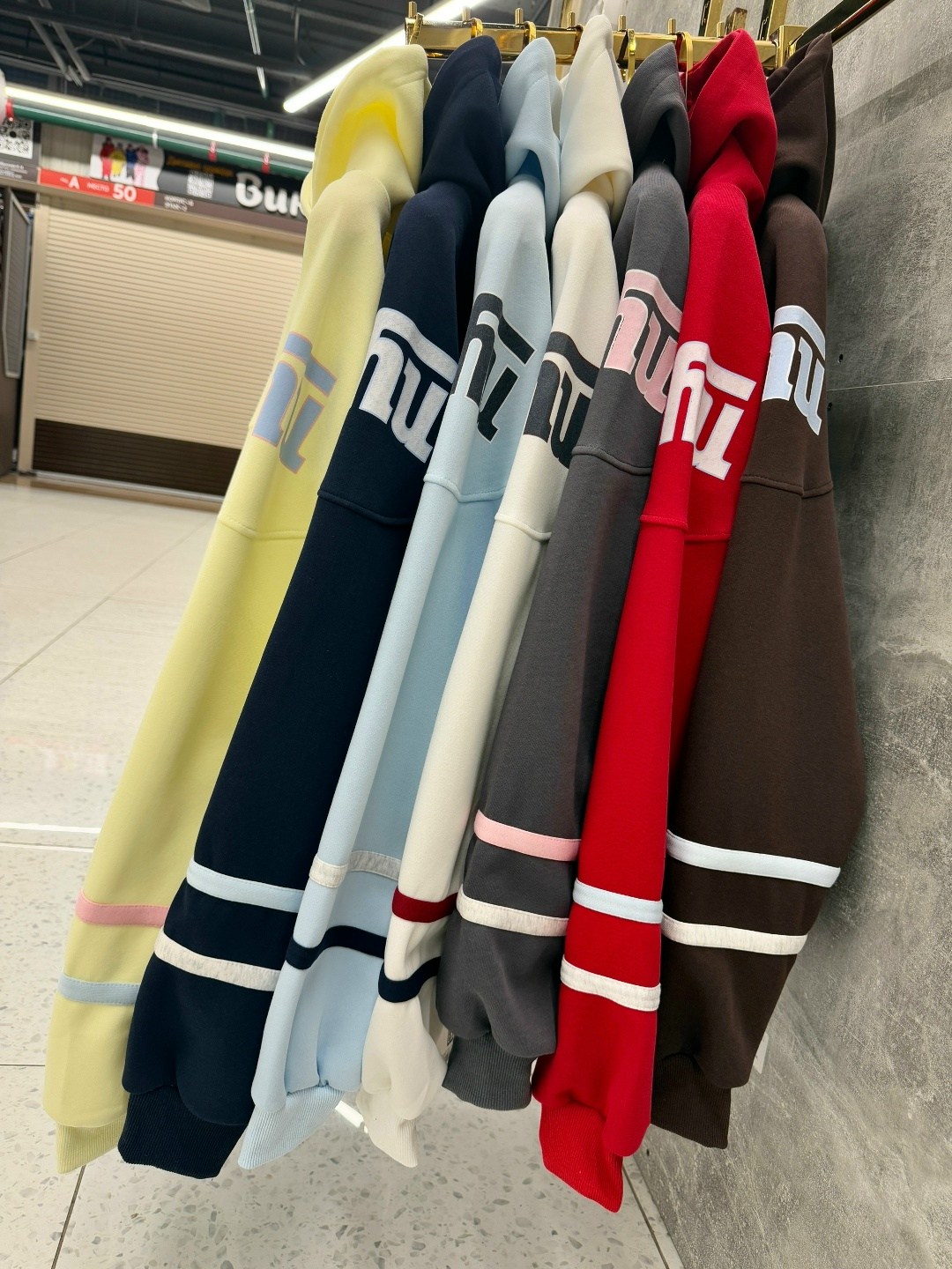 толстовка,модная толстовка,толстовка женская,одежда толстовка,толстовки худи