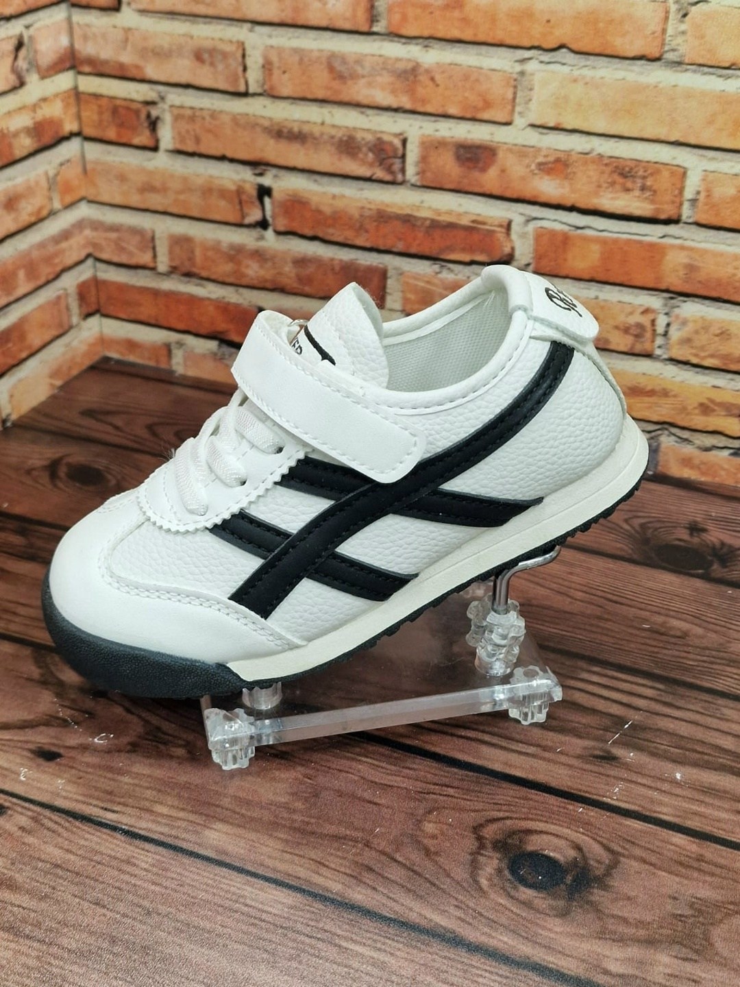 ,кроссовки onitsuka tiger,детские кроссовки,кроссовки закрытые, детская