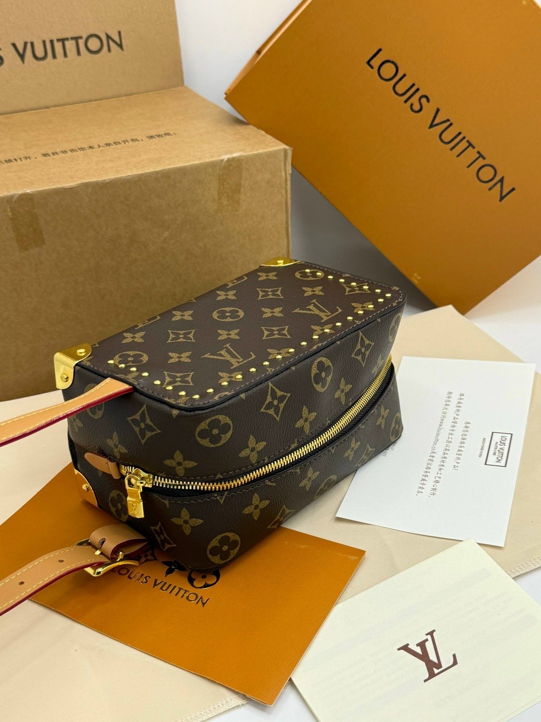 сумка женская louis vuitton,louis vuitton косметичка louis vuitton,косметичка louis vuitton,louis vuitton сумка,louis vuitton monogram