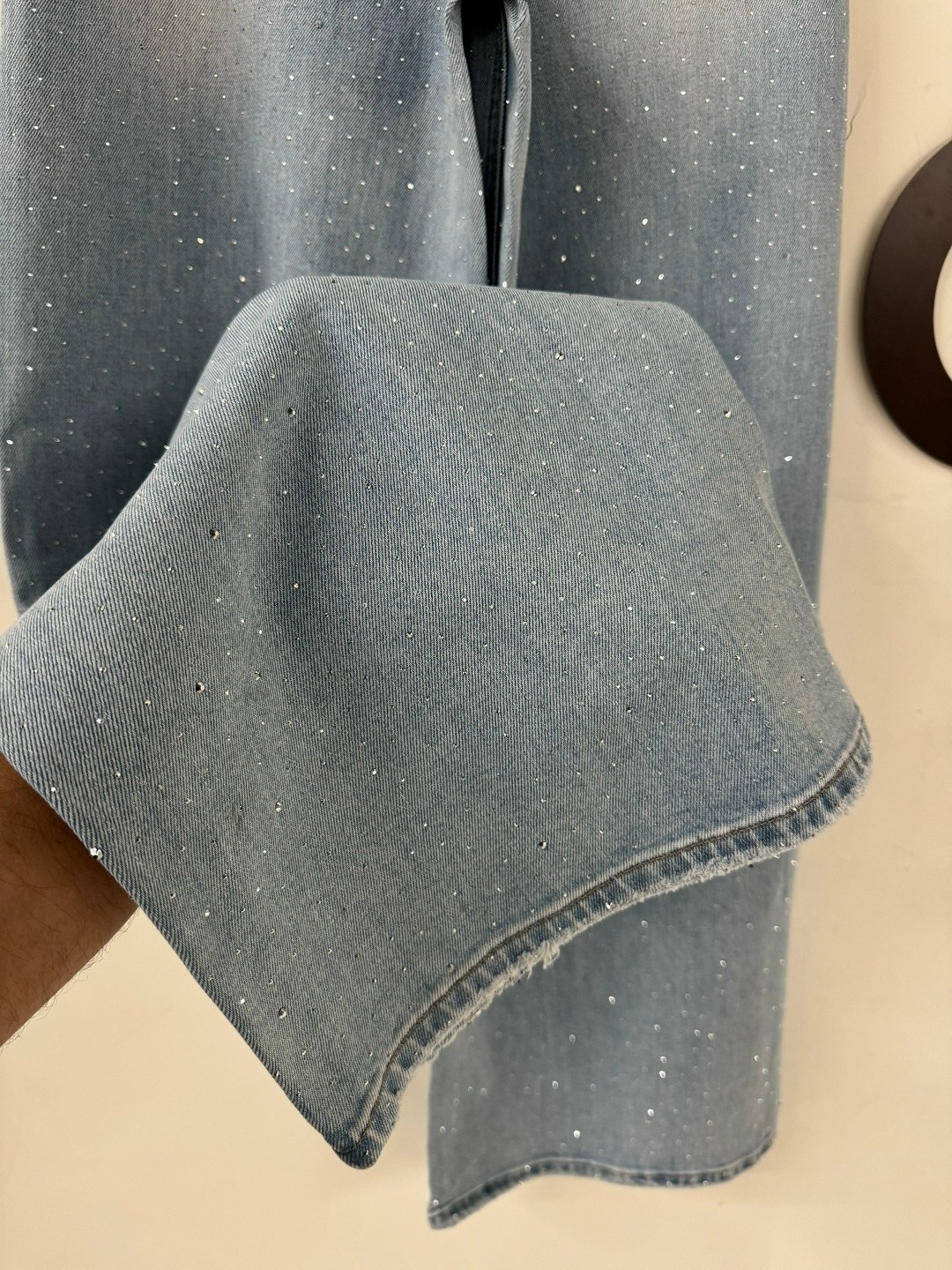 джинсы женские,широкие джинсы,джинсовые брюки,джинсы,модные джинсы