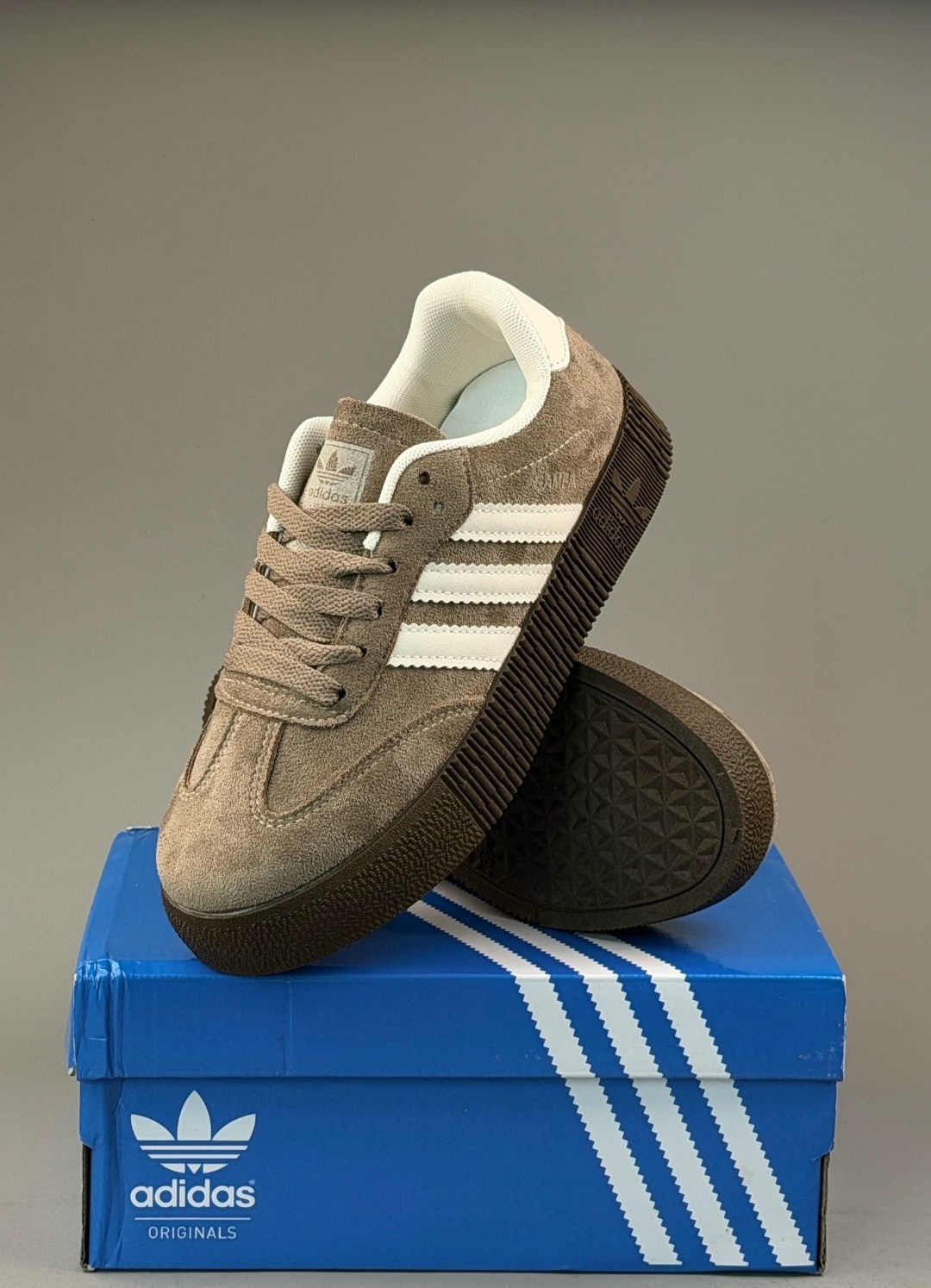 кроссовки adidas samba rose на высокой подошве,кроссовки adidas spezial,кроссовки adidas samba rose на высокой подошве samba цвет бежевый,кроссовки adidas originals samba светло-коричневый,кроссовки a