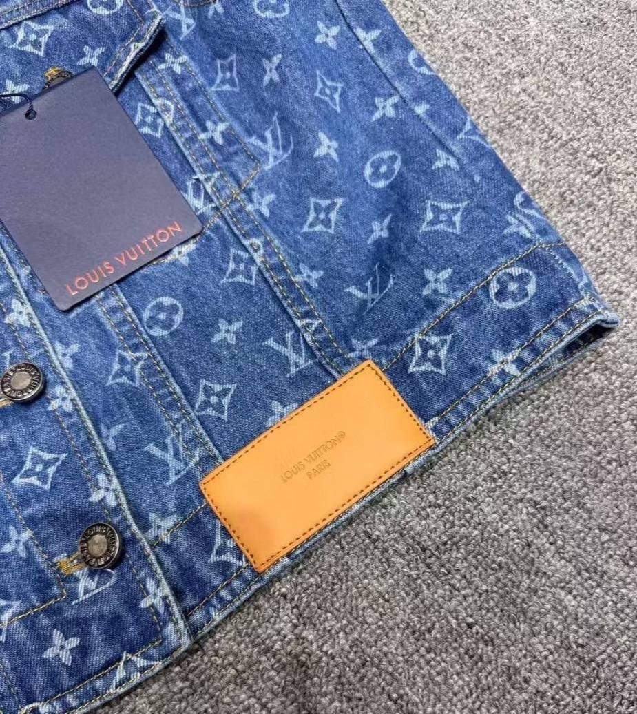 жилет джинсовый,женский джинсовый жилет,джинсовая жилетка,жилетка женская,женские жилеты