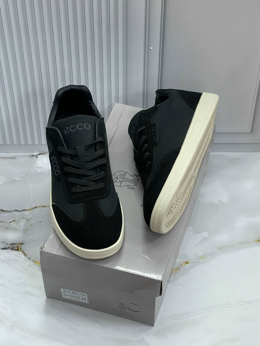 ,кроссовки ecco,ecco кроссовки мужские,мужская  кроссовки,ecco кеды