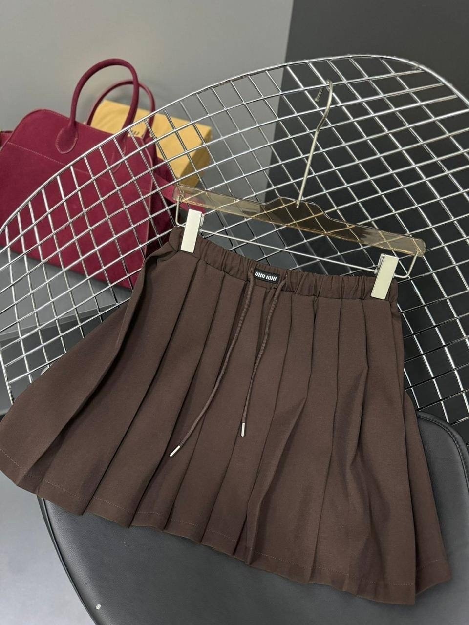 плиссированная юбка короткая,фасоны юбки,юбка женская,юбка,юбка женская плиссированная