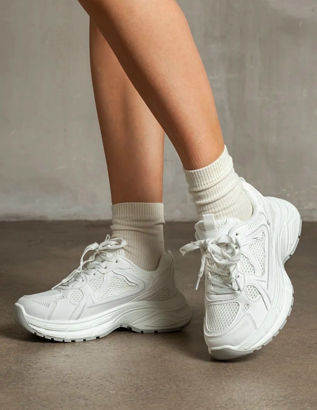 кроссовки,кроссовки женские,кроссовки женские белые,кроссовки белая,женские массивные кроссовки