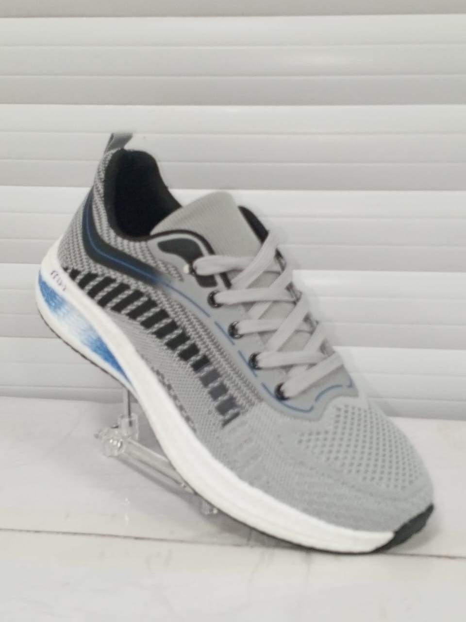 ,мужские кроссовки,кроссовка мужской,спортивная ,кроссовки