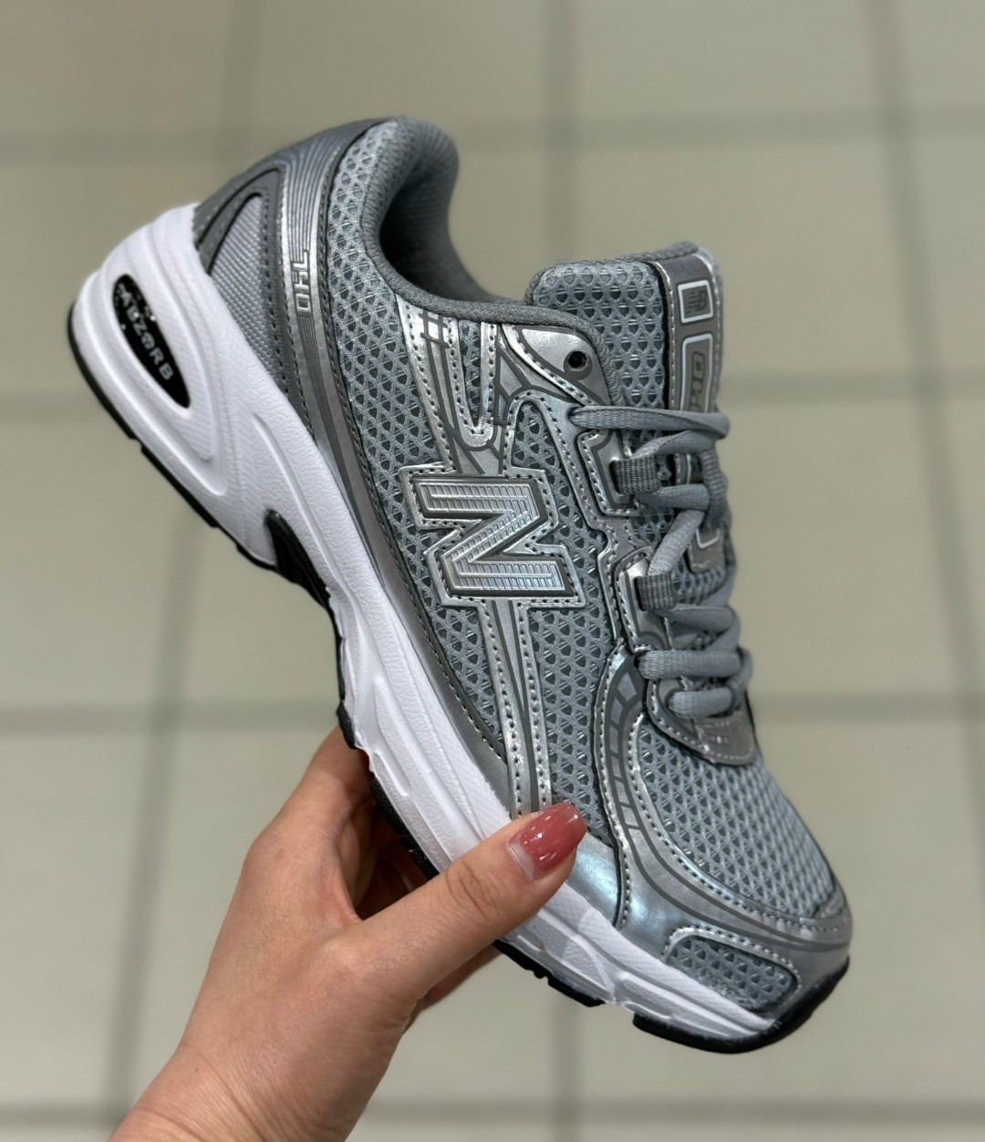 кроссовки new balance,кроссовки new balance 530,кроссовки new balance 740,женские кроссовки new balance,кроссовки new balance mr530
