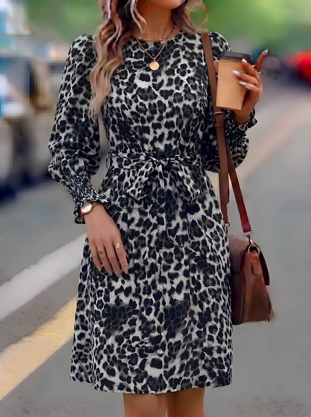 платье женское с леопардовым принтом,платье с длинным рукавом и леопардовым принтом,платье с леопардовым принтом,женское стильное платье на запах с леопардовым принтом,женское повседневное леопардовое