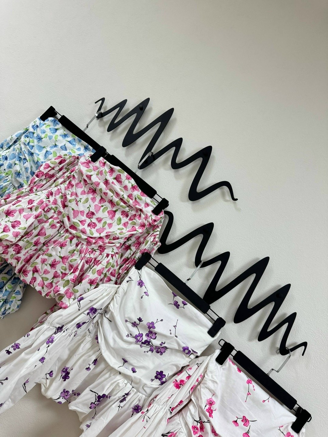 модная блузка,блузка голубая,блузка с пышными рукавами,женская блузка,костюм стиль