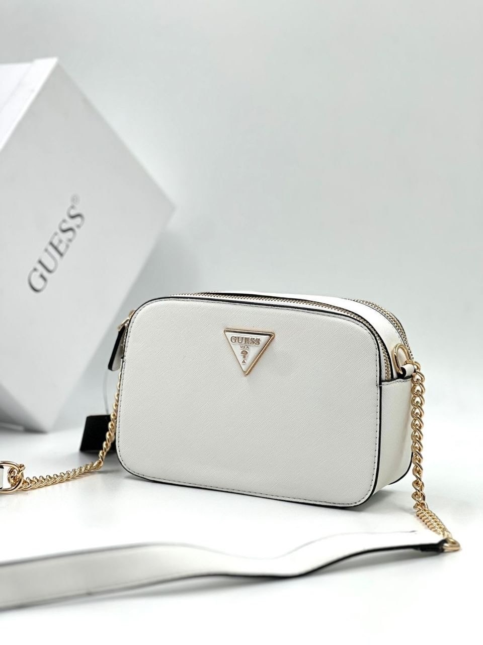 сумка белая guess,сумка кросс-боди женская guess hwzg7879140 белая,сумка через плечо guess,guess сумка на плечо,сумка guess