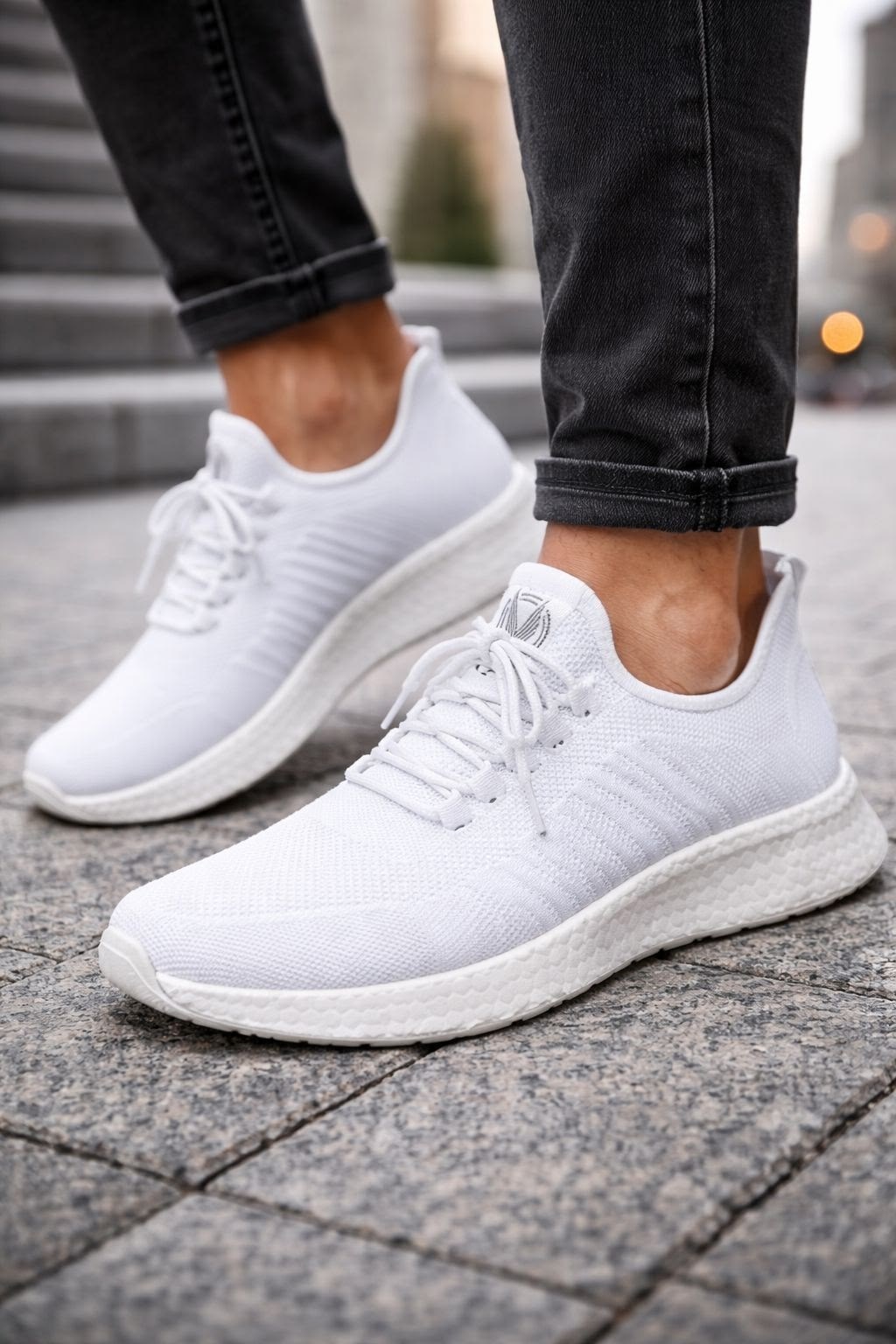 кроссовки,мужская спортивная ,белые кроссовки,спортивная ,повседневные кроссовки