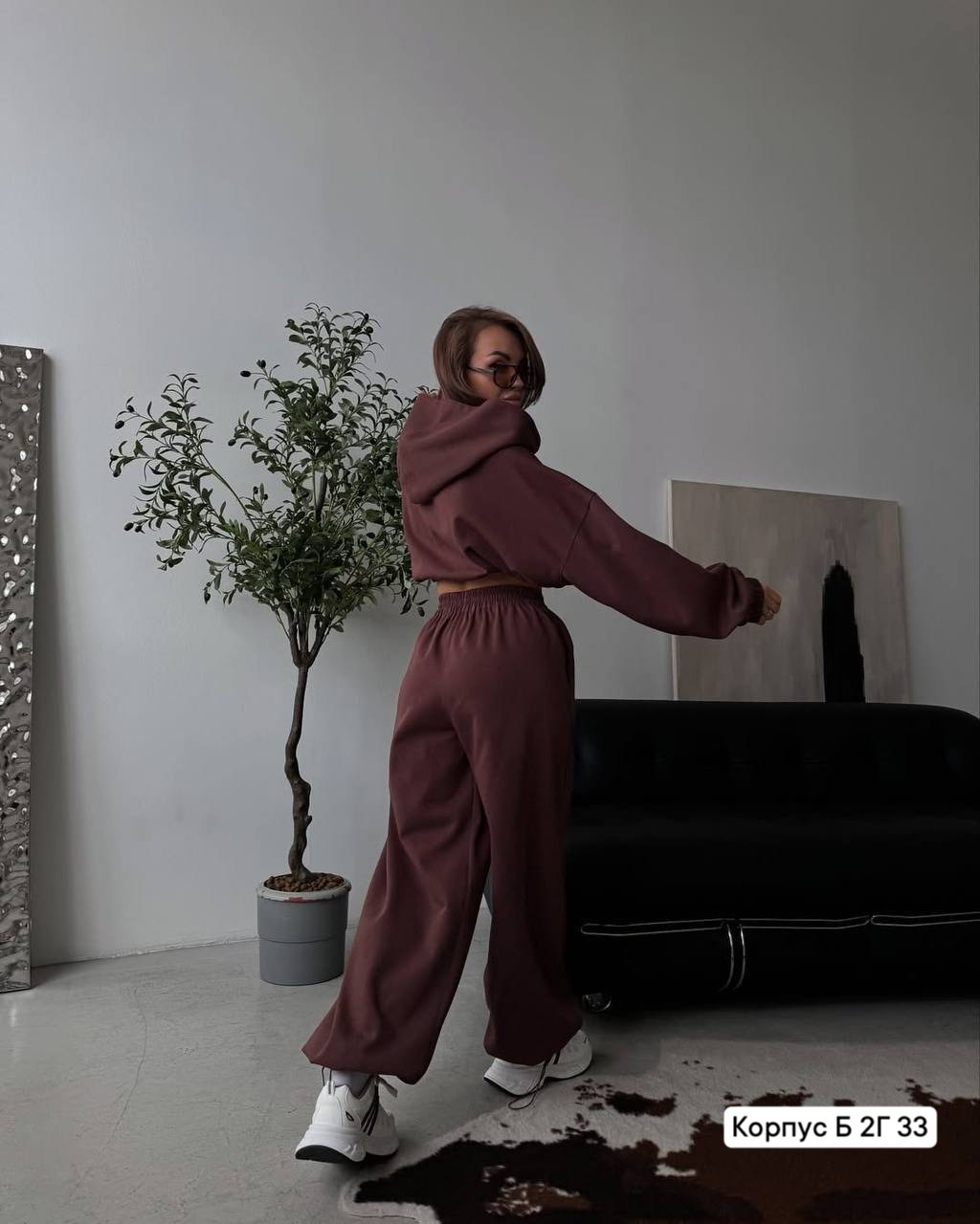 женские спортивные костюмы,женская спортивная одежда,спортивный костюм,одежда для спорта,спортивная одежда