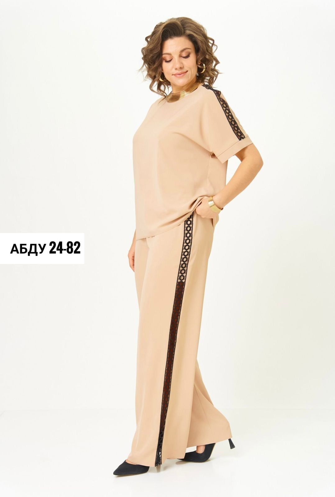 бежевый брючный костюм,брючный комплект,праздничный брючный костюм,женские костюмы больших размеров,костюм бежевый