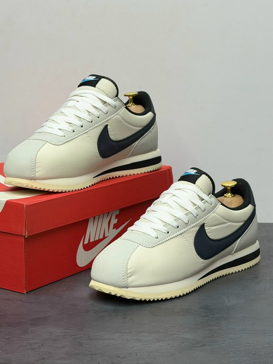 кроссовки nike cortez,nike classic cortez,nike cortez,classic cortez leather nike,nike cortez white