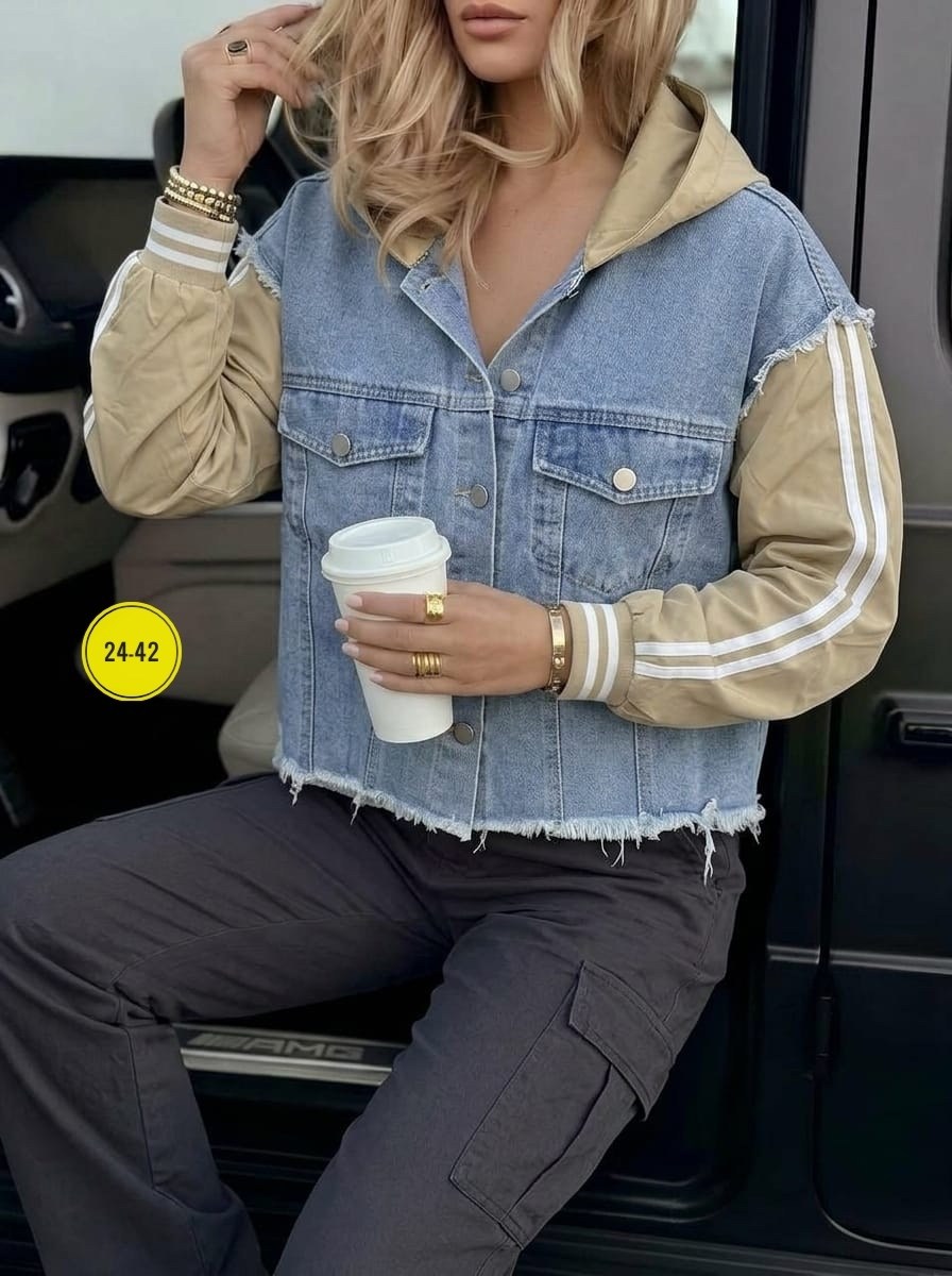 куртка джинсовая,женская джинсовая куртка,джинсовая куртка с интересными вставками,модные джинсовые куртки,женская джинсовая куртка с капюшоном