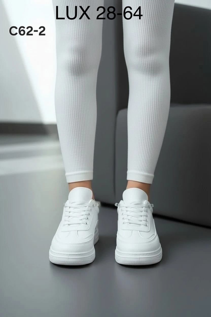 ,кроссовки женские,белые женские кроссовки,белые кроссовки,спортивная