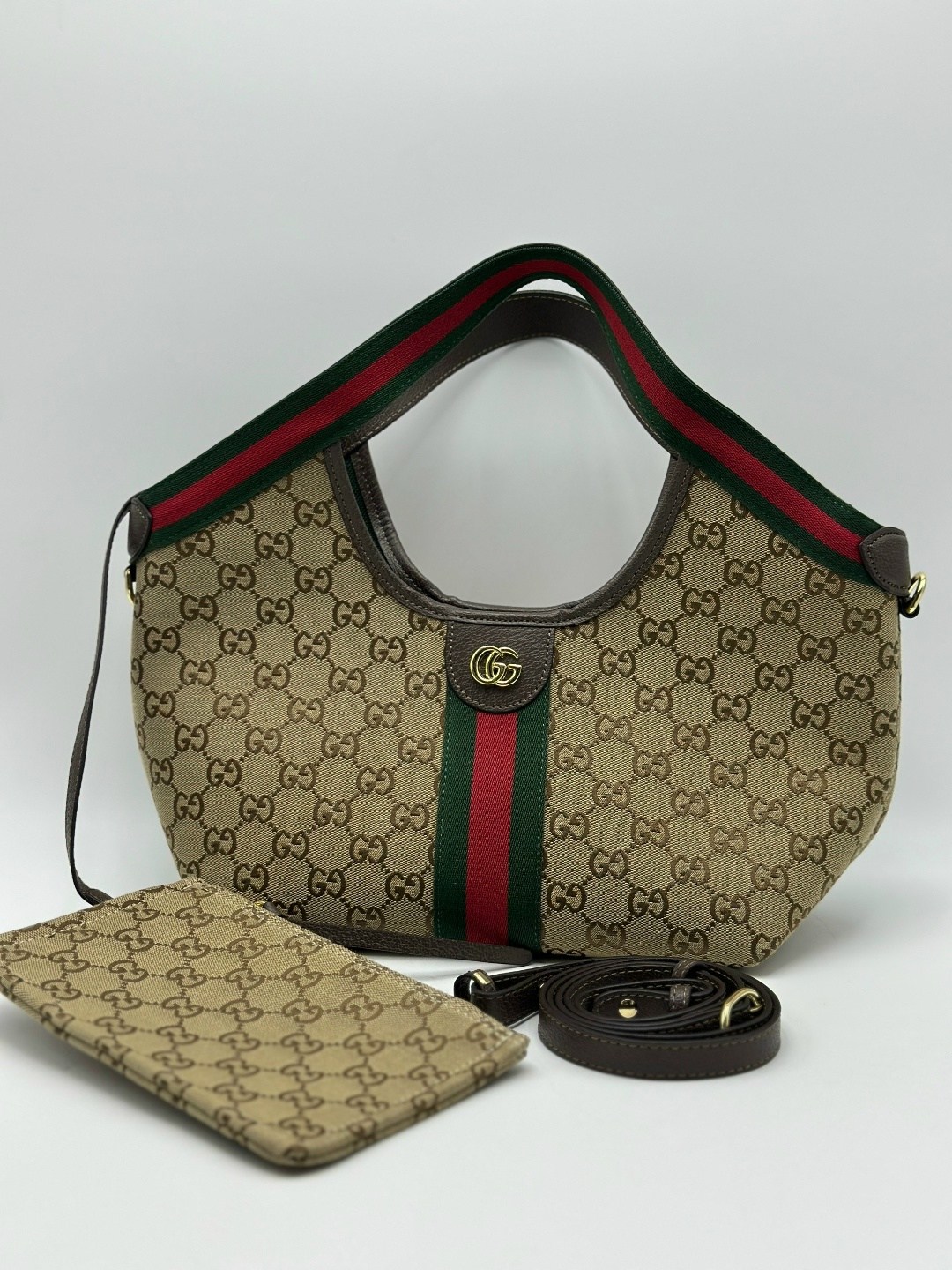 сумка gucci,женская сумка gucci,gucci сумка на плечо,сумка шоппер gucci,сумка-тоут gucci