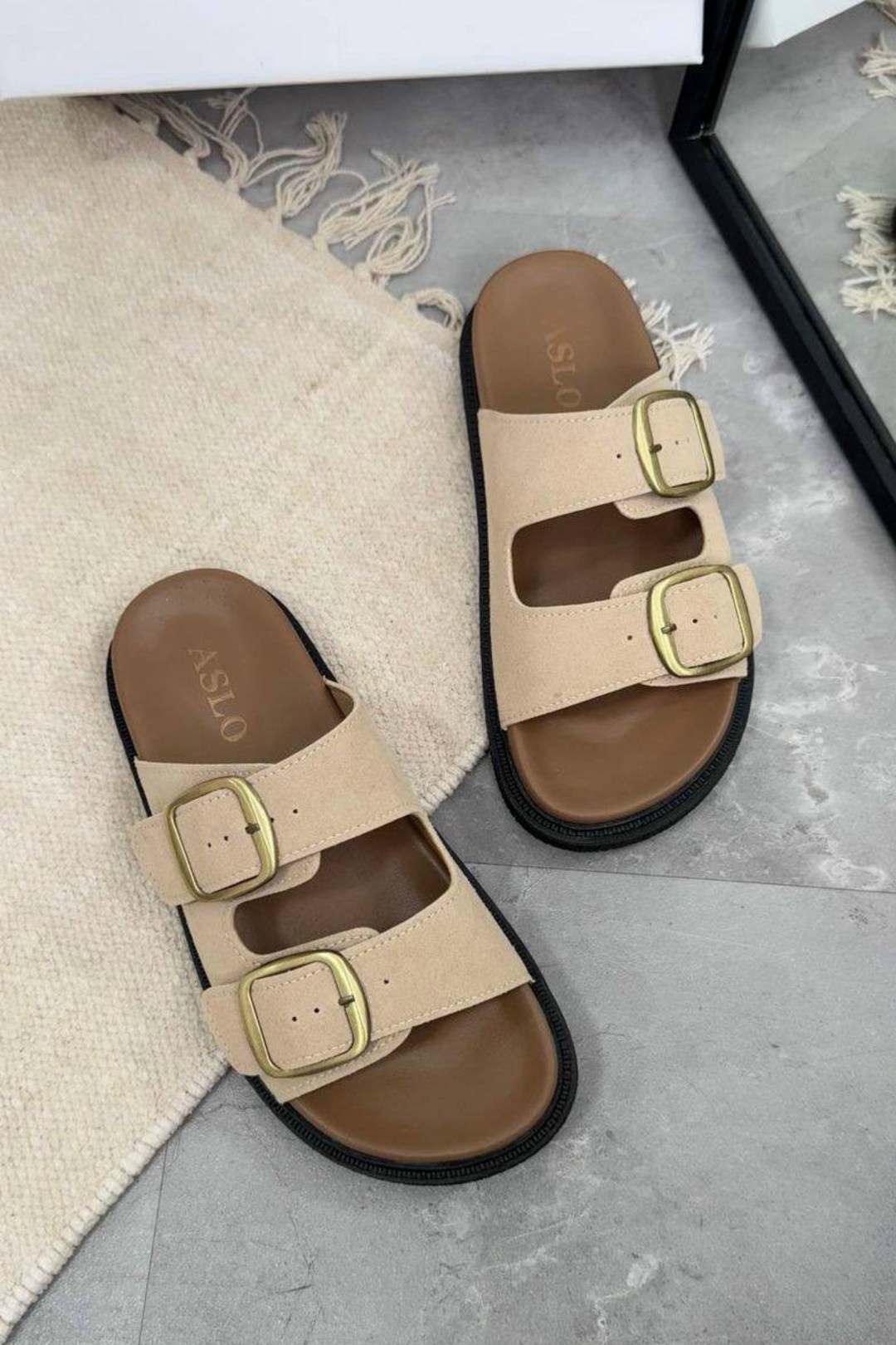 ,сандали,женские сандалии,шлепанцы женские,модные сандалии